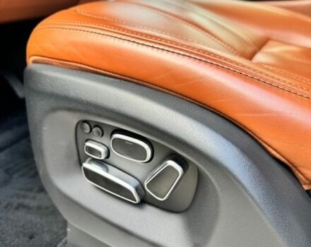 Чорний Ленд Ровер Рендж Ровер, об'ємом двигуна 4.37 л та пробігом 225 тис. км за 34500 $, фото 18 на Automoto.ua