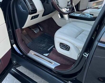 Чорний Ленд Ровер Рендж Ровер, об'ємом двигуна 5 л та пробігом 248 тис. км за 35000 $, фото 32 на Automoto.ua