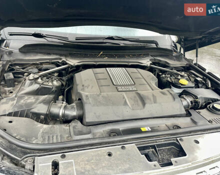 Чорний Ленд Ровер Рендж Ровер, об'ємом двигуна 5 л та пробігом 93 тис. км за 40000 $, фото 23 на Automoto.ua