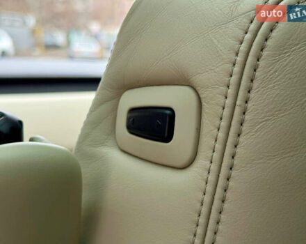 Чорний Ленд Ровер Рендж Ровер, об'ємом двигуна 4.4 л та пробігом 240 тис. км за 29500 $, фото 45 на Automoto.ua