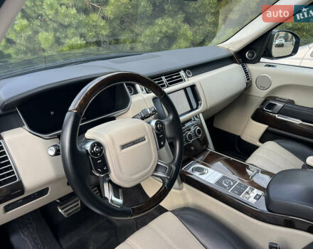 Чорний Ленд Ровер Рендж Ровер, об'ємом двигуна 4.37 л та пробігом 170 тис. км за 26900 $, фото 10 на Automoto.ua