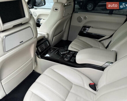 Чорний Ленд Ровер Рендж Ровер, об'ємом двигуна 5 л та пробігом 120 тис. км за 36500 $, фото 41 на Automoto.ua