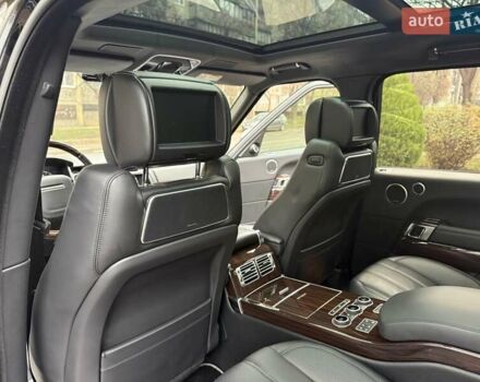 Чорний Ленд Ровер Рендж Ровер, об'ємом двигуна 5 л та пробігом 175 тис. км за 26950 $, фото 42 на Automoto.ua