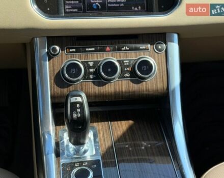 Чорний Ленд Ровер Рендж Ровер, об'ємом двигуна 2.99 л та пробігом 186 тис. км за 29900 $, фото 12 на Automoto.ua