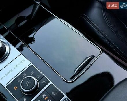 Черный Ленд Ровер Рендж Ровер, объемом двигателя 4.37 л и пробегом 207 тыс. км за 31500 $, фото 79 на Automoto.ua