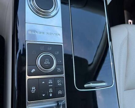 Чорний Ленд Ровер Рендж Ровер, об'ємом двигуна 5 л та пробігом 248 тис. км за 35000 $, фото 37 на Automoto.ua