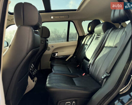 Черный Ленд Ровер Рендж Ровер, объемом двигателя 4.95 л и пробегом 159 тыс. км за 32000 $, фото 17 на Automoto.ua