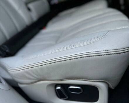 Черный Ленд Ровер Рендж Ровер, объемом двигателя 4.37 л и пробегом 227 тыс. км за 40000 $, фото 28 на Automoto.ua