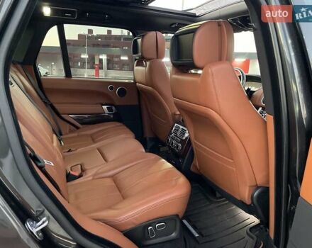 Чорний Ленд Ровер Рендж Ровер, об'ємом двигуна 5 л та пробігом 125 тис. км за 41000 $, фото 40 на Automoto.ua