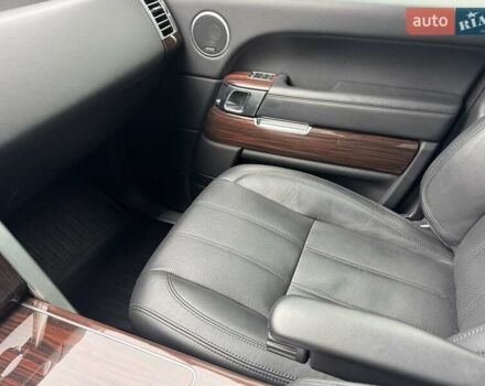 Черный Ленд Ровер Рендж Ровер, объемом двигателя 3 л и пробегом 183 тыс. км за 28900 $, фото 66 на Automoto.ua