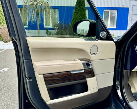 Чорний Ленд Ровер Рендж Ровер, об'ємом двигуна 5 л та пробігом 93 тис. км за 40000 $, фото 34 на Automoto.ua