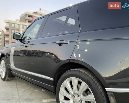 Чорний Ленд Ровер Рендж Ровер, об'ємом двигуна 5 л та пробігом 125 тис. км за 41000 $, фото 49 на Automoto.ua