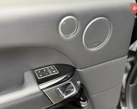 Черный Ленд Ровер Рендж Ровер, объемом двигателя 5 л и пробегом 150 тыс. км за 39800 $, фото 10 на Automoto.ua