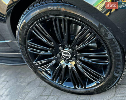 Черный Ленд Ровер Рендж Ровер, объемом двигателя 4.37 л и пробегом 227 тыс. км за 40000 $, фото 13 на Automoto.ua