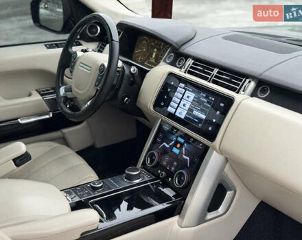 Чорний Ленд Ровер Рендж Ровер, об'ємом двигуна 5 л та пробігом 120 тис. км за 36500 $, фото 33 на Automoto.ua