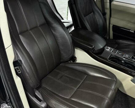 Чорний Ленд Ровер Рендж Ровер, об'ємом двигуна 4.37 л та пробігом 216 тис. км за 27500 $, фото 31 на Automoto.ua