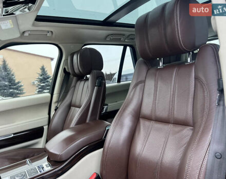 Чорний Ленд Ровер Рендж Ровер, об'ємом двигуна 5 л та пробігом 139 тис. км за 25900 $, фото 16 на Automoto.ua