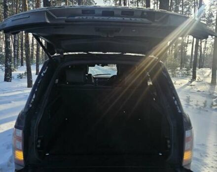 Черный Ленд Ровер Рендж Ровер, объемом двигателя 5 л и пробегом 186 тыс. км за 35000 $, фото 11 на Automoto.ua