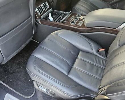 Черный Ленд Ровер Рендж Ровер, объемом двигателя 5 л и пробегом 186 тыс. км за 35000 $, фото 13 на Automoto.ua