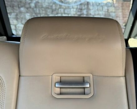 Чорний Ленд Ровер Рендж Ровер, об'ємом двигуна 5 л та пробігом 208 тис. км за 28000 $, фото 17 на Automoto.ua