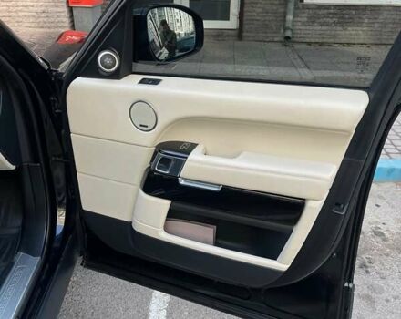 Черный Ленд Ровер Рендж Ровер, объемом двигателя 2.99 л и пробегом 137 тыс. км за 31000 $, фото 4 на Automoto.ua