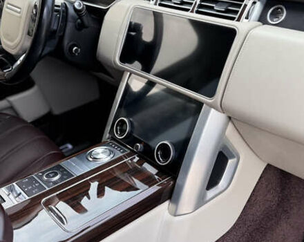 Черный Ленд Ровер Рендж Ровер, объемом двигателя 4.37 л и пробегом 170 тыс. км за 39500 $, фото 46 на Automoto.ua