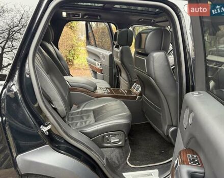 Чорний Ленд Ровер Рендж Ровер, об'ємом двигуна 5 л та пробігом 175 тис. км за 26950 $, фото 10 на Automoto.ua