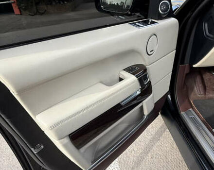 Черный Ленд Ровер Рендж Ровер, объемом двигателя 4.37 л и пробегом 170 тыс. км за 39500 $, фото 49 на Automoto.ua