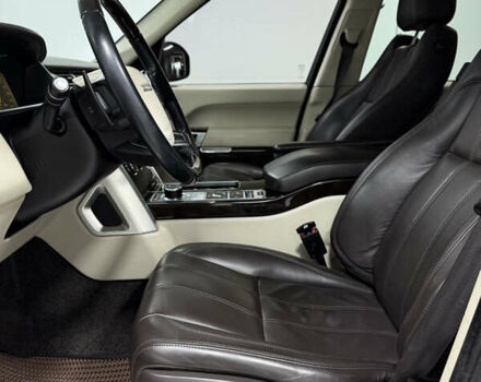 Чорний Ленд Ровер Рендж Ровер, об'ємом двигуна 4.37 л та пробігом 216 тис. км за 27500 $, фото 19 на Automoto.ua