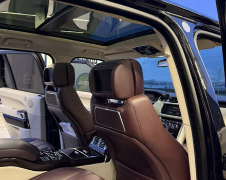 Чорний Ленд Ровер Рендж Ровер, об'ємом двигуна 4.4 л та пробігом 151 тис. км за 41900 $, фото 25 на Automoto.ua