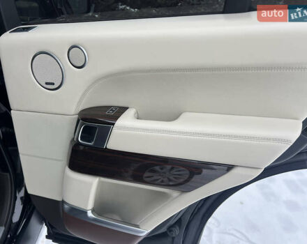 Чорний Ленд Ровер Рендж Ровер, об'ємом двигуна 5 л та пробігом 139 тис. км за 24900 $, фото 20 на Automoto.ua