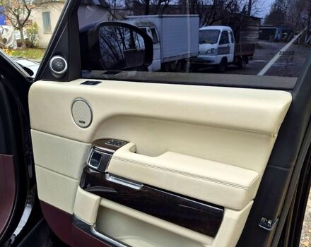 Чорний Ленд Ровер Рендж Ровер, об'ємом двигуна 5 л та пробігом 170 тис. км за 30000 $, фото 2 на Automoto.ua