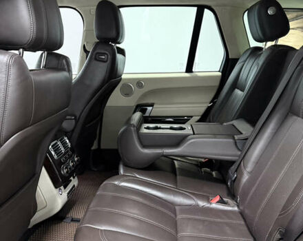 Чорний Ленд Ровер Рендж Ровер, об'ємом двигуна 4.37 л та пробігом 216 тис. км за 27500 $, фото 37 на Automoto.ua