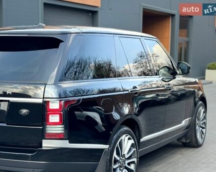 Чорний Ленд Ровер Рендж Ровер, об'ємом двигуна 5 л та пробігом 292 тис. км за 23500 $, фото 5 на Automoto.ua