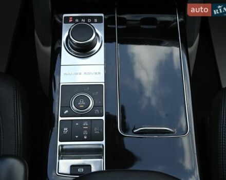 Черный Ленд Ровер Рендж Ровер, объемом двигателя 4.4 л и пробегом 205 тыс. км за 33900 $, фото 63 на Automoto.ua