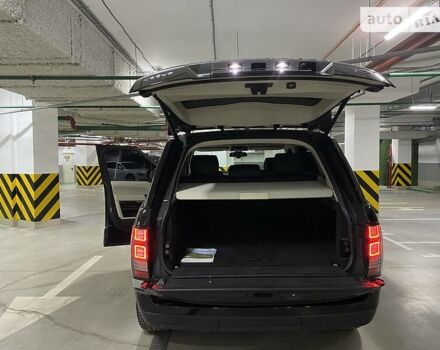 Черный Ленд Ровер Рендж Ровер, объемом двигателя 3 л и пробегом 220 тыс. км за 29900 $, фото 98 на Automoto.ua