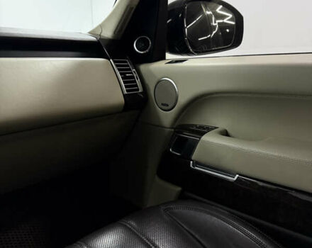 Чорний Ленд Ровер Рендж Ровер, об'ємом двигуна 4.37 л та пробігом 216 тис. км за 27500 $, фото 22 на Automoto.ua