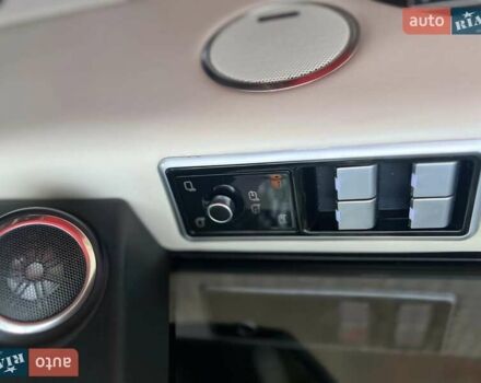 Чорний Ленд Ровер Рендж Ровер, об'ємом двигуна 4.37 л та пробігом 240 тис. км за 39900 $, фото 6 на Automoto.ua