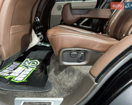 Чорний Ленд Ровер Рендж Ровер, об'ємом двигуна 4.37 л та пробігом 246 тис. км за 32299 $, фото 36 на Automoto.ua