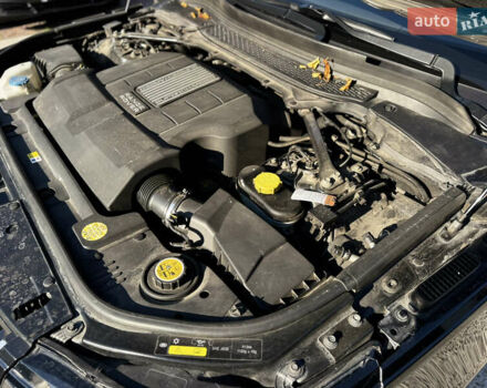 Ленд Ровер Рендж Ровер 2014 у Житомирі на Automoto.ua Чорний Ленд Ровер Рендж Ровер, об'ємом двигуна 5 л та пробігом 144 тис. км за 38999 $, фото 82 на Automoto.ua