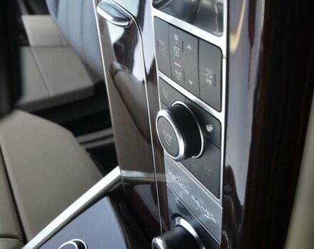 Чорний Ленд Ровер Рендж Ровер, об'ємом двигуна 3 л та пробігом 159 тис. км за 34750 $, фото 41 на Automoto.ua