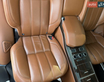 Черный Ленд Ровер Рендж Ровер, объемом двигателя 4.37 л и пробегом 202 тыс. км за 61499 $, фото 57 на Automoto.ua