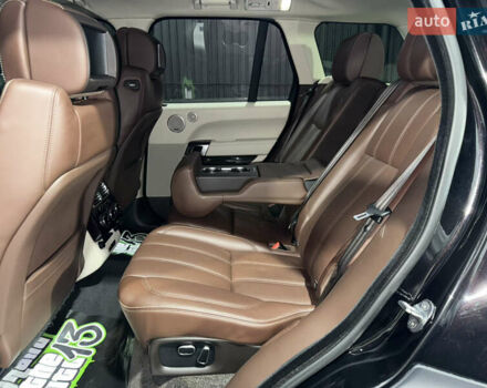 Чорний Ленд Ровер Рендж Ровер, об'ємом двигуна 4.37 л та пробігом 246 тис. км за 32299 $, фото 35 на Automoto.ua