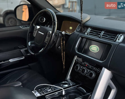 Чорний Ленд Ровер Рендж Ровер, об'ємом двигуна 5 л та пробігом 205 тис. км за 29999 $, фото 27 на Automoto.ua