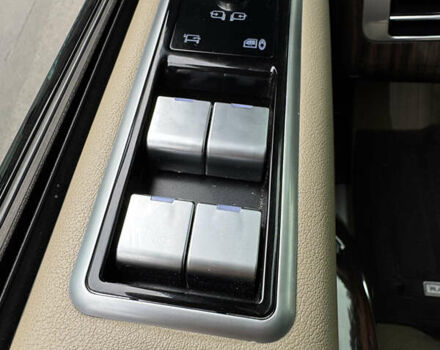 Ленд Ровер Рендж Ровер 2014 в Одессе на Automoto.ua Черный Ленд Ровер Рендж Ровер, объемом двигателя 5 л и пробегом 240 тыс. км за 33000 $, фото 15 на Automoto.ua