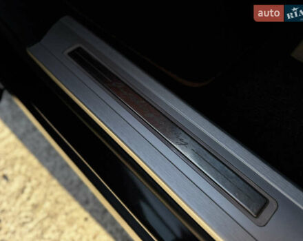 Ленд Ровер Рендж Ровер 2014 у Житомирі на Automoto.ua Чорний Ленд Ровер Рендж Ровер, об'ємом двигуна 5 л та пробігом 144 тис. км за 38999 $, фото 49 на Automoto.ua