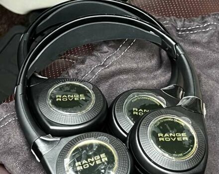 Чорний Ленд Ровер Рендж Ровер, об'ємом двигуна 5 л та пробігом 174 тис. км за 41000 $, фото 33 на Automoto.ua