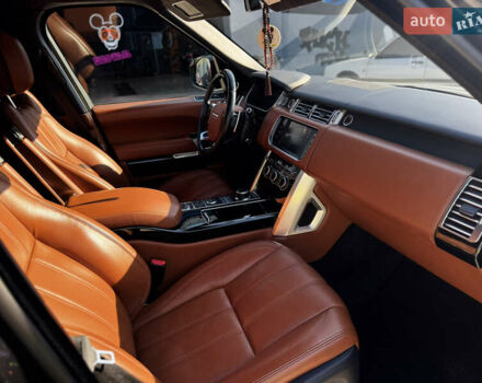 Ленд Ровер Рендж Ровер 2014 у Житомирі на Automoto.ua Чорний Ленд Ровер Рендж Ровер, об'ємом двигуна 5 л та пробігом 144 тис. км за 38999 $, фото 74 на Automoto.ua