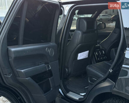 Чорний Ленд Ровер Рендж Ровер, об'ємом двигуна 5 л та пробігом 205 тис. км за 29999 $, фото 19 на Automoto.ua