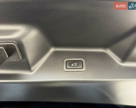 Ленд Ровер Рендж Ровер 2014 у Житомирі на Automoto.ua Чорний Ленд Ровер Рендж Ровер, об'ємом двигуна 5 л та пробігом 144 тис. км за 38999 $, фото 55 на Automoto.ua